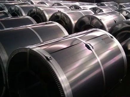 首鋼股份：1月新能源汽車用電工鋼銷量同比增約33%，預(yù)計(jì)國內(nèi)鋼材價(jià)格經(jīng)過短期調(diào)整后震蕩偏強(qiáng)運(yùn)行